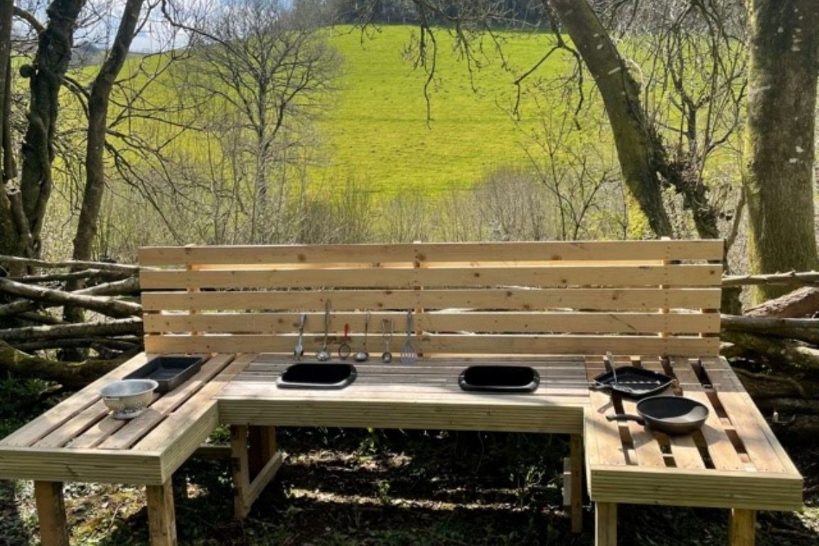 Mud kitchen and den building area